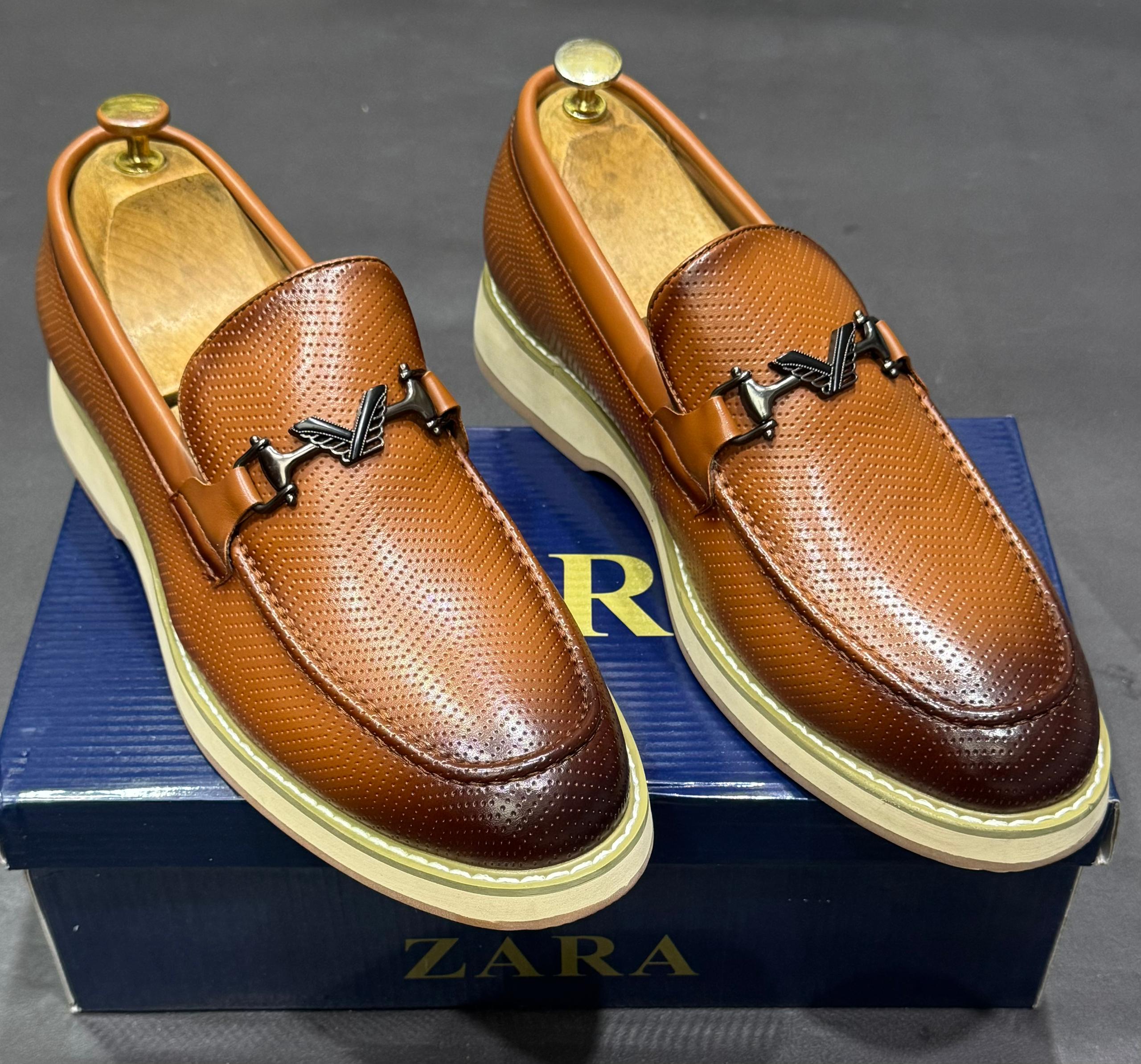 Mocassins élégants en cuir – Classe et confort assurés 👞